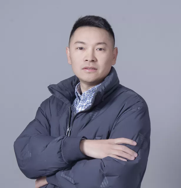 副会长 潘长城