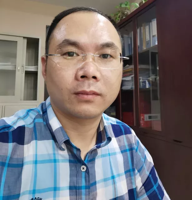 副会长 朱仲余