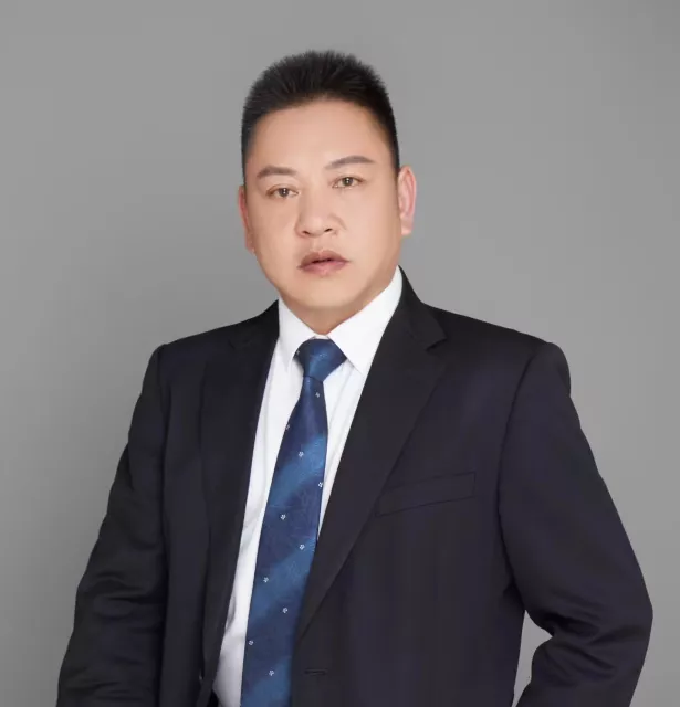 常务副会长 陈克启