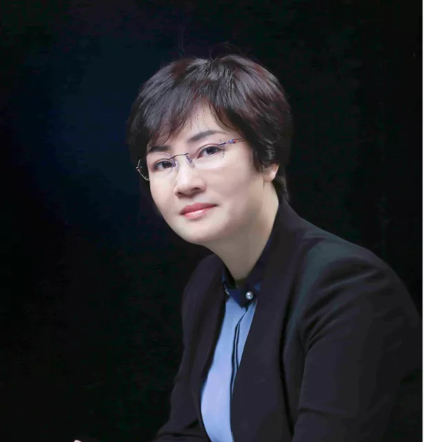 常务副会长 陈薇竹